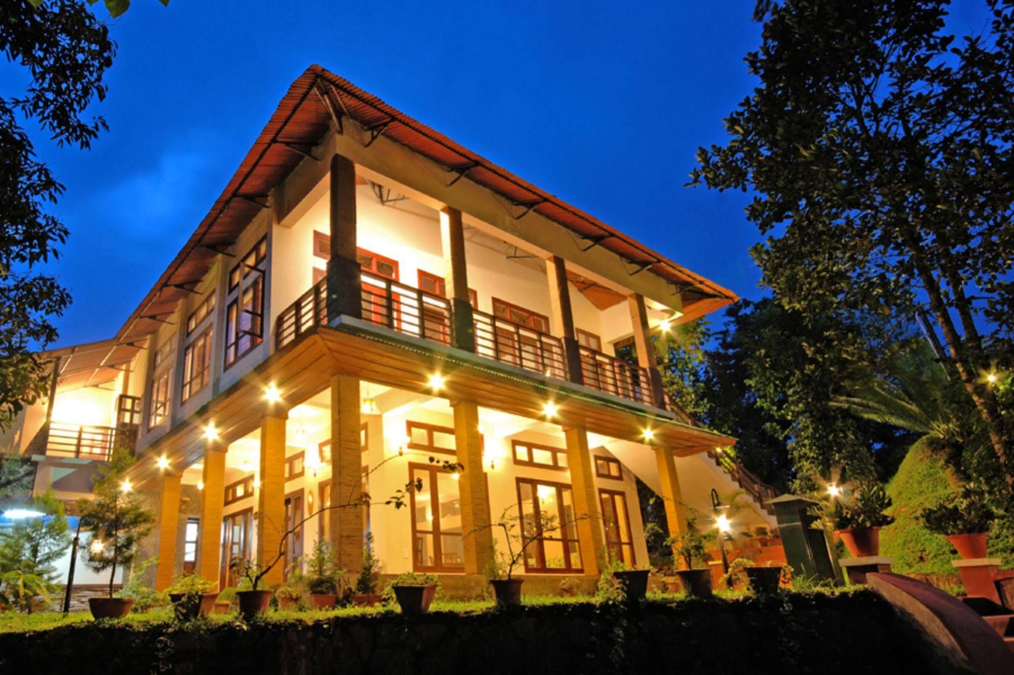 Carmelia Haven Resort Thekkady Exteriör bild
