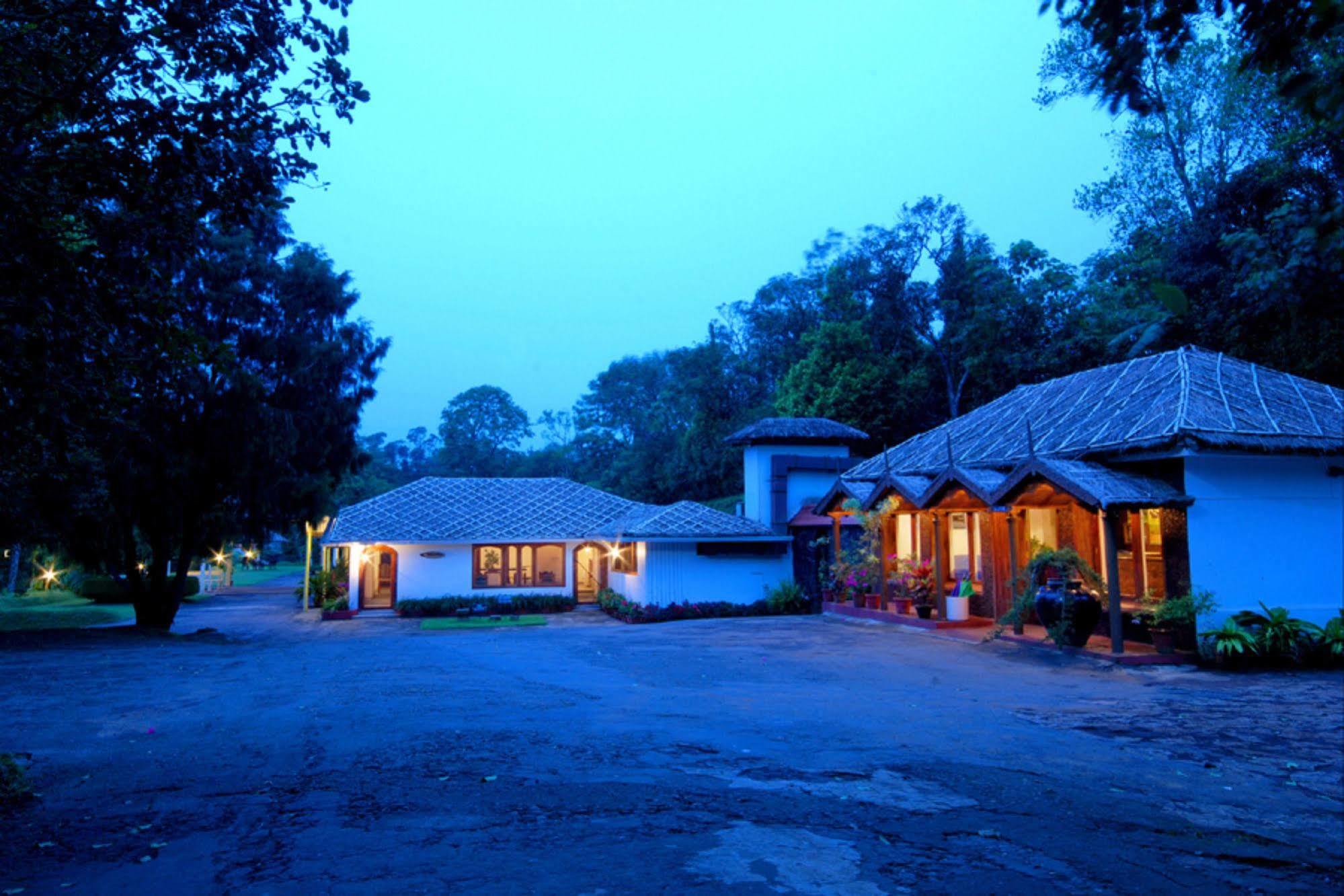 Carmelia Haven Resort Thekkady Exteriör bild
